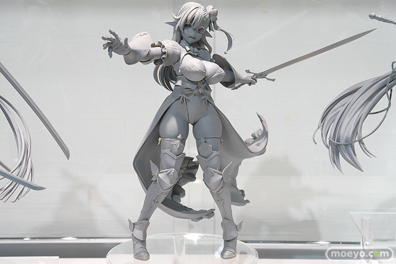 エルフ村祭 in あみあみ秋葉原ラジオ会館店 フィギュア ヴェルテクス ラヴ ミドリ デルフィナ 10