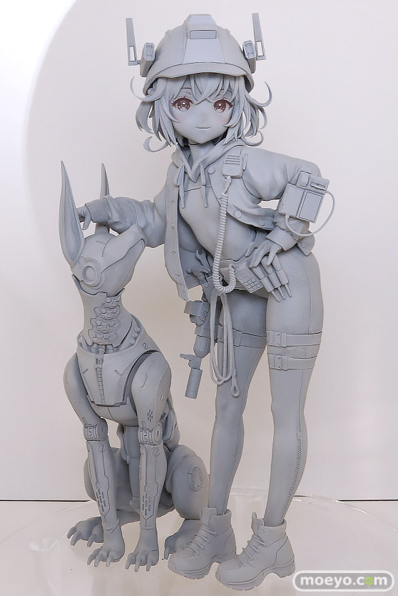 ワンダーフェスティバル2026 [冬]  フィギュア AMAKUNI 勝利の女神：NIKKE リター 目出ル金 01