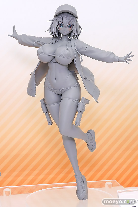 ワンダーフェスティバル2026 [冬]  フィギュア キューズQ 高峰ナダレ オリジナル ソフィア・F・シャーリング ビキニパーカーVer. 空都凧はと 01