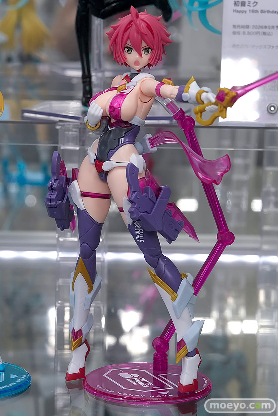 秋葉原の新作フィギュア展示の様子 2026年4月25日 あみあみ 秋葉原ラジオ会館店 ロエン ルカワチャン リーシャ・マオ 15