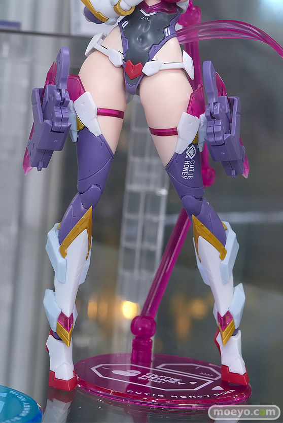 秋葉原の新作フィギュア展示の様子 2026年4月25日 あみあみ 秋葉原ラジオ会館店 ロエン ルカワチャン リーシャ・マオ 17