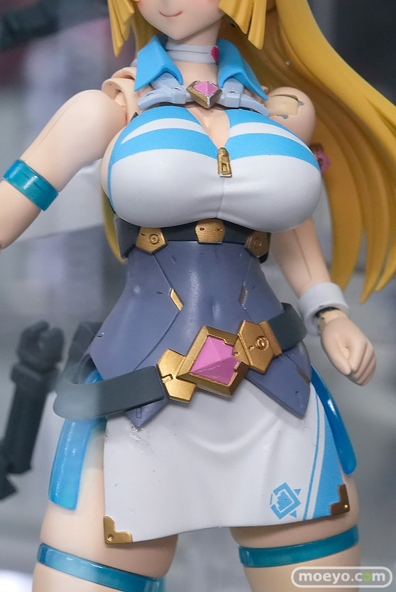 秋葉原の新作フィギュア展示の様子 2026年4月25日 あみあみ 秋葉原ラジオ会館店 ロエン ルカワチャン リーシャ・マオ 21