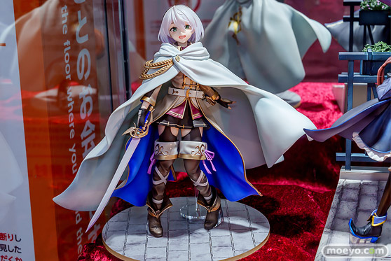秋葉原の新作フィギュア展示の様子 2026年5月23日 あみあみ 秋葉原ラジオ会館店 アムネシア  綾波レイ バッチ 01