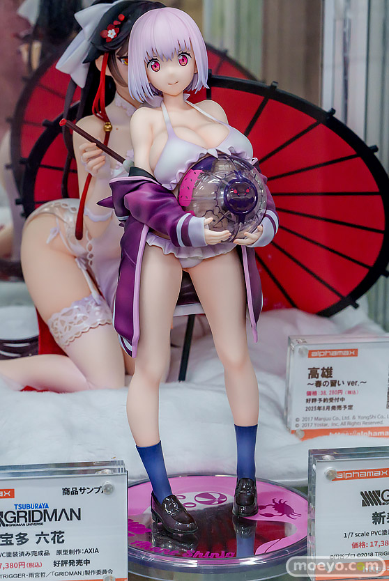 秋葉原の新作フィギュア展示の様子 2026年5月23日 あみあみ 秋葉原ラジオ会館店 アムネシア  綾波レイ バッチ 24
