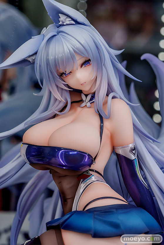 秋葉原の新作フィギュア展示の様子 2026年5月30日 あみあみ 秋葉原ラジオ会館店 水泳部の部長ちゃん 信濃 八奈見杏菜 02