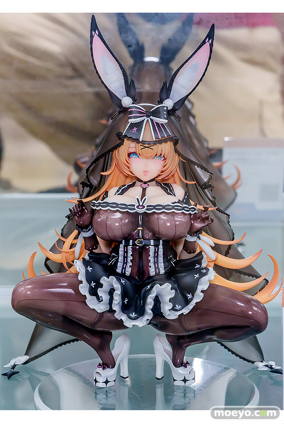 freyja 「ダイブロス・コア」レプス 光沢ストッキングVer. あみあみ 秋葉原ラジオ会館店 フィギュア 01