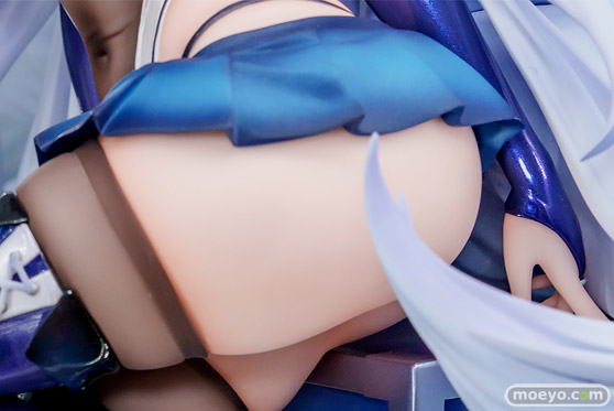 APEX アズールレーン 信濃 寝待の銀輿Ver. LEDアクリル展示ケース付きスペシャル版 フィギュア あみあみ 秋葉原ラジオ会館店 15