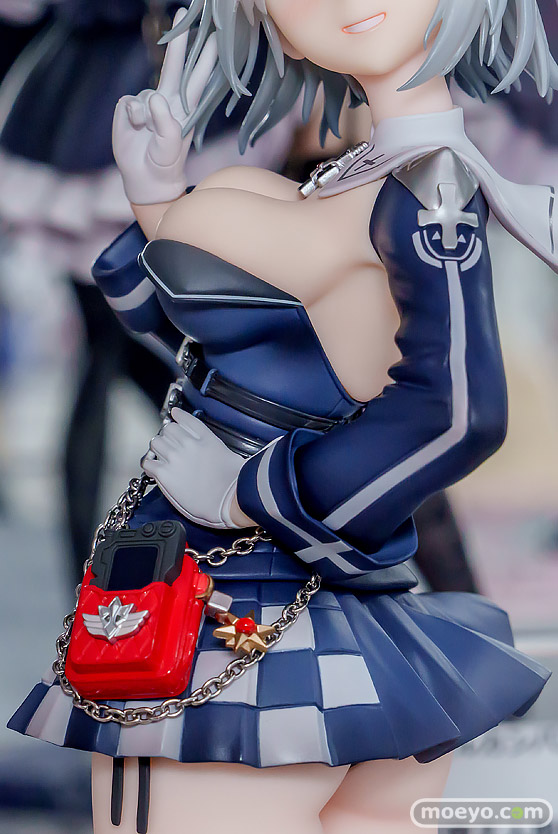 エレガント アズールレーン ヤーデ あみあみ 秋葉原ラジオ会館店 フィギュア 06