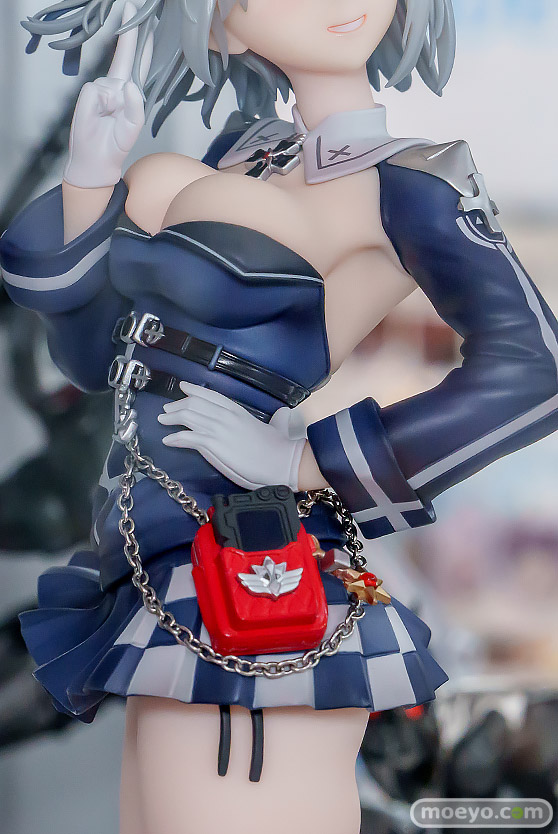 エレガント アズールレーン ヤーデ あみあみ 秋葉原ラジオ会館店 フィギュア 07