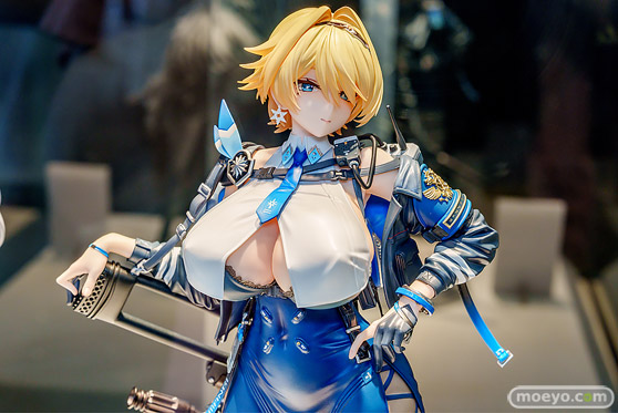ドールズフロントライン2：エクシリウム　1.5周年　サマーフロントin秋葉原 ニキータ レナ リヴァ フィギュア 02