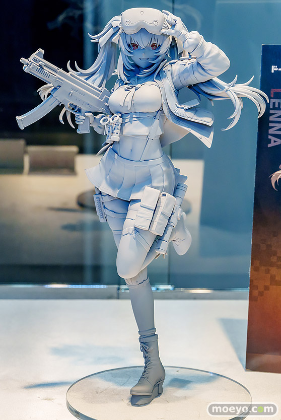 ドールズフロントライン2：エクシリウム　1.5周年　サマーフロントin秋葉原 ニキータ レナ リヴァ フィギュア 08