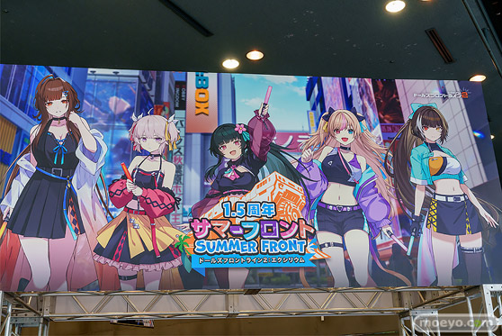 ドールズフロントライン2：エクシリウム　1.5周年　サマーフロントin秋葉原 ニキータ レナ リヴァ フィギュア 23