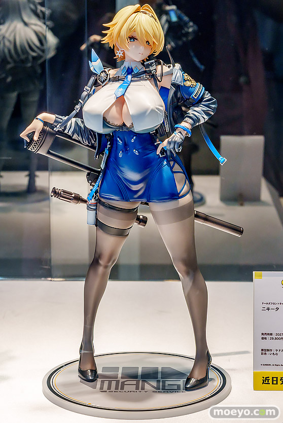 ドールズフロントライン2：エクシリウム　1.5周年　サマーフロントin秋葉原 ファット・カンパニー ドールズフロントライン2：エクシリウム ニキータ ヤドカリ いもむ フィギュア 01