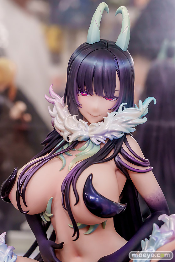 秋葉原の新作フィギュア展示の様子 2026年7月11日 千夜 ハチロク 森雪 02