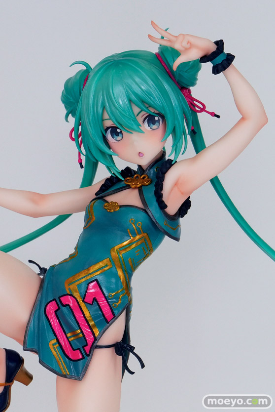 となりのモケイフェスティバル９ フィギュア グリズリーパンダ はとのす 速戦即決 05