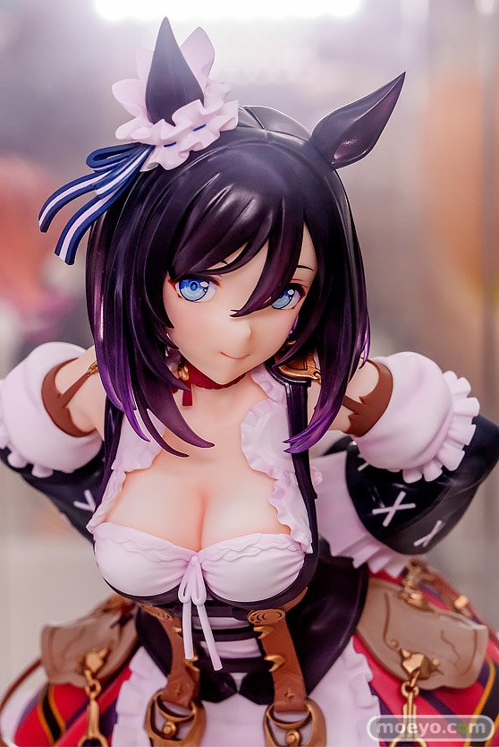 秋葉原の新作フィギュア展示の様子 2026年7月18日 あみあみ 秋葉原ラジオ会館店 鷹峰高嶺 イヴ ダイワスカーレット エイシンフラッシュ 07