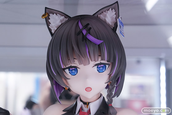 秋葉原の新作フィギュア展示の様子 あみあみ秋葉原フィギュアタワー店 朧ルナ クリスティーナ イヴ 02