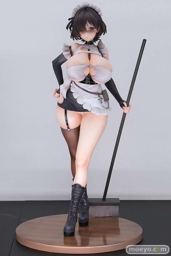 秋葉原の新作フィギュア展示の様子 東京フィギュアギャラリー アズールレーン 霧島 ブレイブリーサマー ブルーアーカイブ キララ メモリアルロビーVer. ブルーアーカイブ アスナ （制服） 01