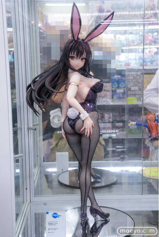秋葉原の新作フィギュア展示の様子 あみあみ 秋葉原ラジオ会館店 古手川唯 TENITOL TALL MIGNON WORKS shiro Swimsuit ver. 百鬼あやめ 01