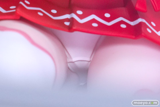 秋葉原の新作フィギュア展示の様子 あみあみ 秋葉原ラジオ会館店 古手川唯 TENITOL TALL MIGNON WORKS shiro Swimsuit ver. 百鬼あやめ 15