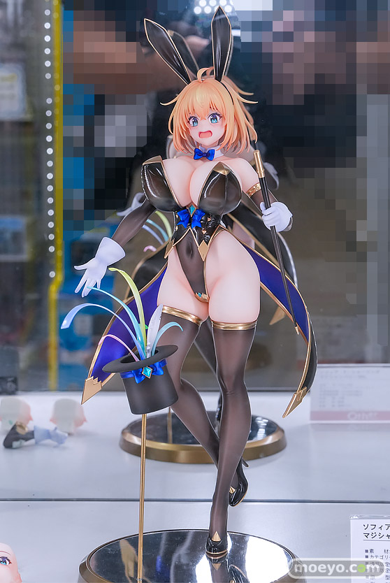 秋葉原の新作フィギュア展示の様子 あみあみ 秋葉原ラジオ会館店 アゼリア 陽見恵凪 ララ ユースティア ソフィア セントルイス 14