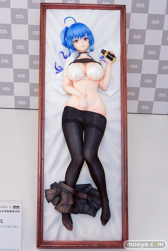 ワンダーフェスティバル2026 [夏]  フィギュア あみあみ×HASUKI アズールレーン セントルイス 抱き枕カバーイラストVer. 01