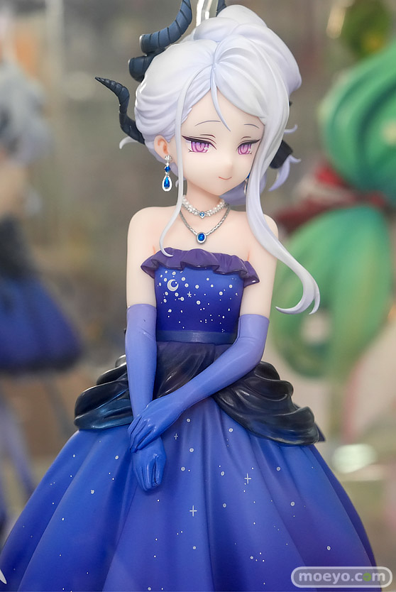 秋葉原の新作フィギュア展示の様子 2026年8月7日 あみあみ 秋葉原ラジオ会館店 ソフィア・F・シャーリング マジシャンバニーVer.　七海千秋 女神ドレス 06