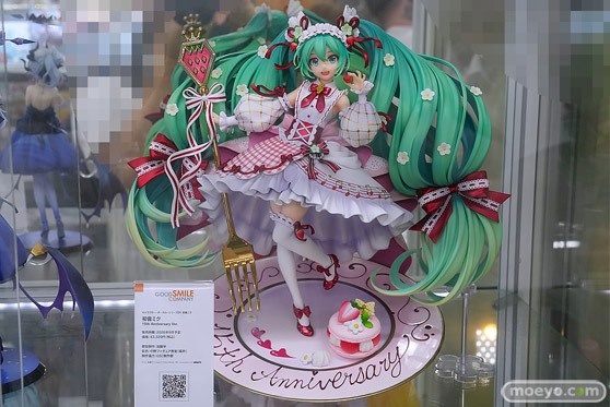 秋葉原の新作フィギュア展示の様子 2026年8月7日 あみあみ 秋葉原ラジオ会館店 ソフィア・F・シャーリング マジシャンバニーVer.　七海千秋 女神ドレス 12