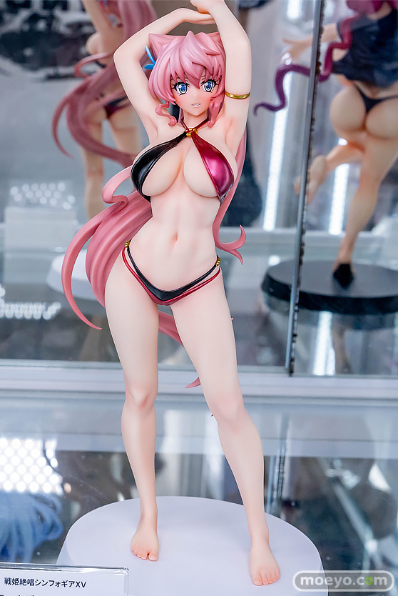 秋葉原の新作フィギュア展示の様子 あみあみ秋葉原フィギュアタワー店     新装版 文学少女 イルル マリア・カデンツァヴナ・イヴ 30