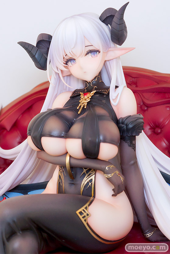 ワンダーフェスティバル2026 [夏]  フィギュア WINGS inc. アズールレーン アルビオン 妖精姫の銀月ver. S3xylu 三里 04