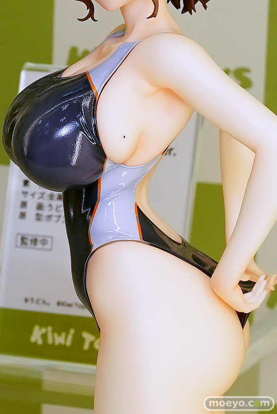 ワンダーフェスティバル2026 [夏]  フィギュア Kiwi Toys 水泳部の先生 穂成美 Illustrated by あんている 08