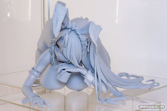 ワンダーフェスティバル2026 [夏]  フィギュア アルファマックス プリンツ・オイゲン ～ほろ酔いと駆け引きの間合い ver.～ AXIA 03