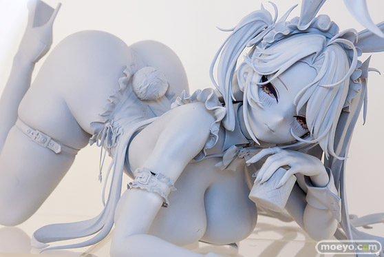ワンダーフェスティバル2026 [夏]  フィギュア アルファマックス プリンツ・オイゲン ～ほろ酔いと駆け引きの間合い ver.～ AXIA 04
