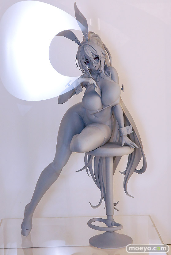 ワンダーフェスティバル2026 [夏]  フィギュア アルファマックス アズールレーン カンザス ～ミッドナイト・レジャー～ AXIA 01