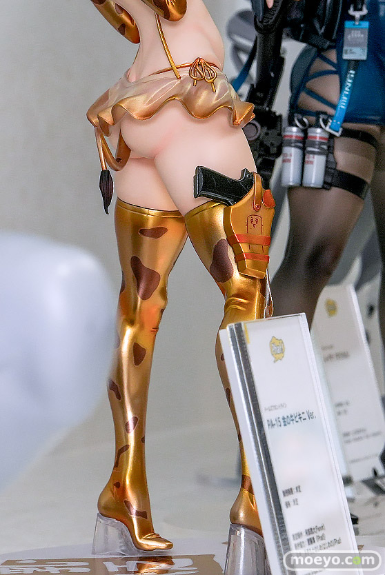 グッドスマイルフェス 2026 東京 フィギュア ファット・カンパニー ドールズフロントライン PA-15 金の牛ビキニVer. 阿部昂大 あきもとはじめ 14