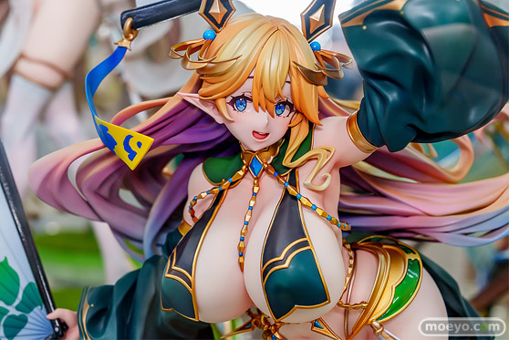 秋葉原の新作フィギュア展示の様子 フィギュア あみあみ 秋葉原ラジオ会館店 イヨ 陸奥こまろ バイラ 12