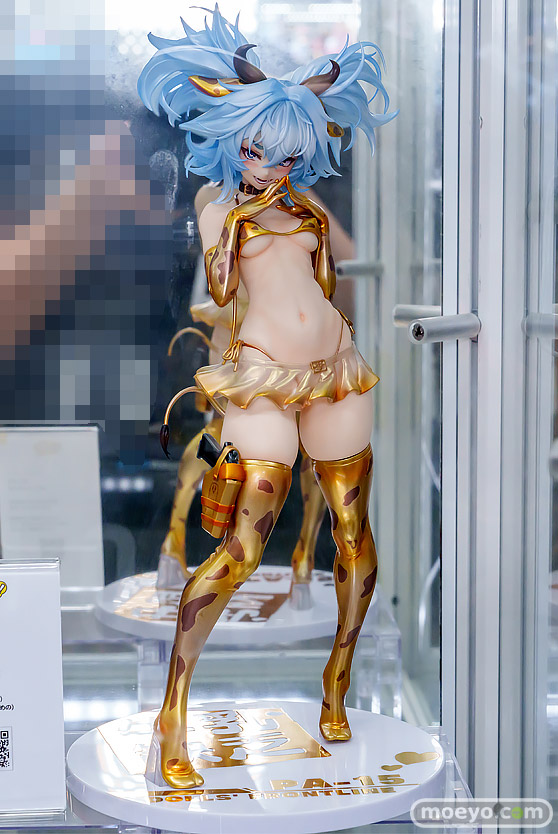 秋葉原の新作フィギュア展示の様子 2026年9月5日 あみあみ 秋葉原ラジオ会館店 PA-15 金の牛ビキニVer.リアス・グレモリー 鹿目まどか 01