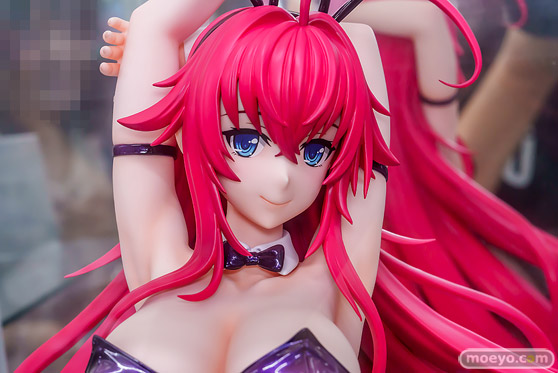秋葉原の新作フィギュア展示の様子 2026年9月5日 あみあみ 秋葉原ラジオ会館店 PA-15 金の牛ビキニVer.リアス・グレモリー 鹿目まどか 09