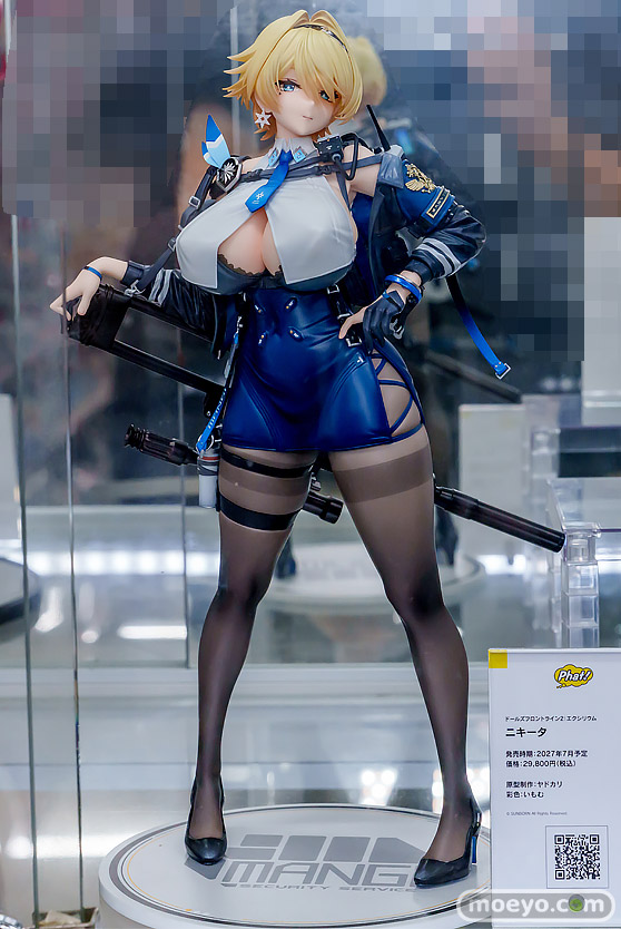 秋葉原の新作フィギュア展示の様子 2026年9月5日 あみあみ 秋葉原ラジオ会館店 PA-15 金の牛ビキニVer.リアス・グレモリー 鹿目まどか 14