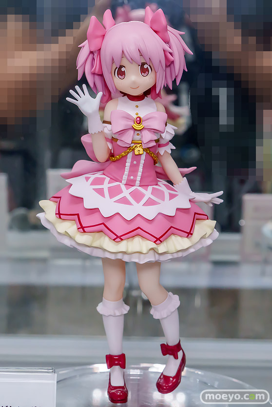 秋葉原の新作フィギュア展示の様子 2026年9月5日 あみあみ 秋葉原ラジオ会館店 PA-15 金の牛ビキニVer.リアス・グレモリー 鹿目まどか 19