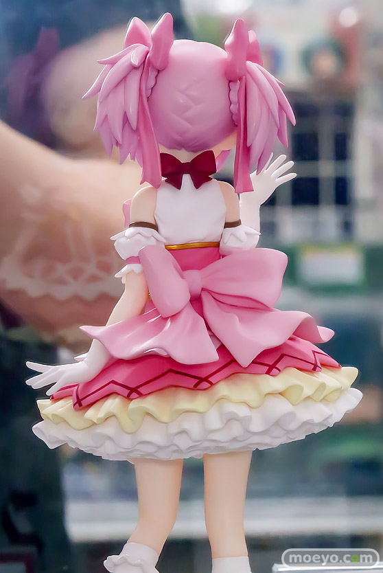 秋葉原の新作フィギュア展示の様子 2026年9月5日 あみあみ 秋葉原ラジオ会館店 PA-15 金の牛ビキニVer.リアス・グレモリー 鹿目まどか 20