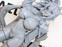 【WF2026夏】高峰ナダレさんイラストを立体化！MAGI ARTS新作美少女フィギュア「バニースーツ プランニング シルヴァ・バレルライン ビキニアーマーVer.」監修中原型が展示！