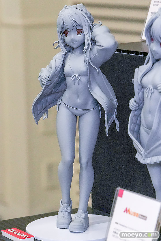 フィギュア ホビーメーカー合同展示商談会2026夏 MuseMolds 劇場版「Fate/kaleid liner プリズマ☆イリヤ Licht 名前の無い少女」 美遊・エーデルフェルト 水着ver.もっちゃん 小唄 DimensionTrace 03