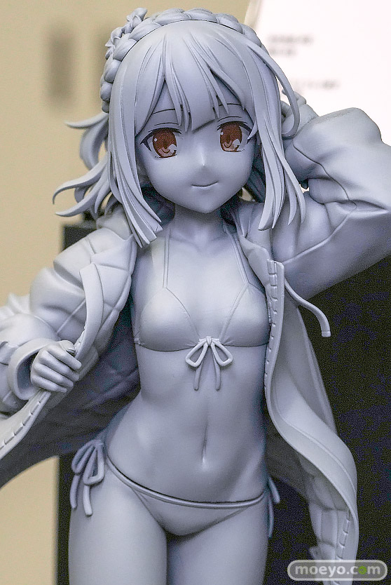 フィギュア ホビーメーカー合同展示商談会2026夏 MuseMolds 劇場版「Fate/kaleid liner プリズマ☆イリヤ Licht 名前の無い少女」 美遊・エーデルフェルト 水着ver.もっちゃん 小唄 DimensionTrace 04