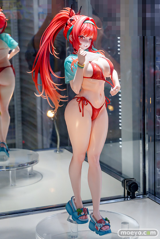 あみあみ 秋葉原ラジオ会館店 ホビージャパン 勝利の女神：NIKKE　ラピ：レッドフード-レッドフレーバー 鈴木葉月 星名詠美 AMAKUNI フィギュア 02