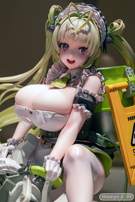 勝利の女神：NIKKE  4周年記念生放送 フィギュア ラプンツェル：ピュアグレイス ドロシー ナユタ エレグ マリアン ソーダ バイパー 25